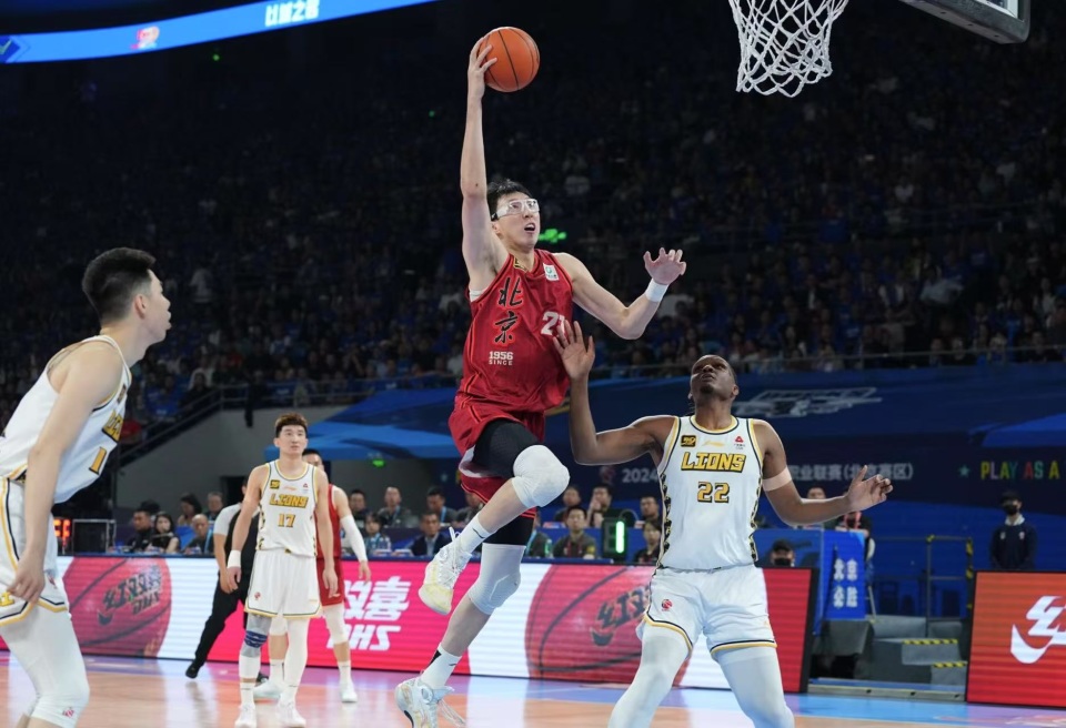 开云-CBA季后赛关键时刻走向成谜,北京国安绝杀压哨,赛场秩序良好,医务组通报恢复的简单介绍-开云